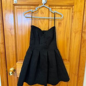 Elegant Black Strapless Dress